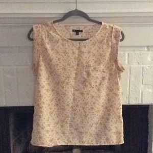 Floral sleeveless top